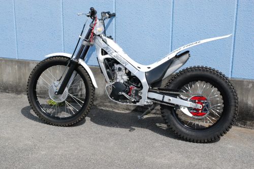 RTL300R かえっ Rフェンダー トライアル モンテッサ